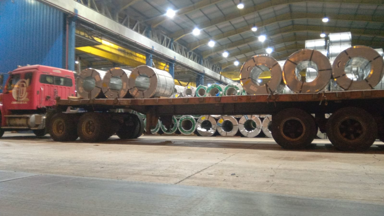 Bobinas de acero transportadas por CODETRAN